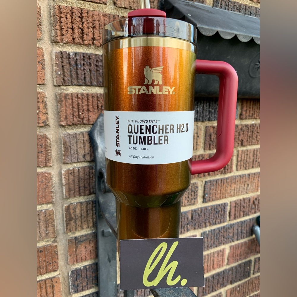 Stanley x Lainey Wilson Country Gold Limited Edition 40oz Tumbler Quencher